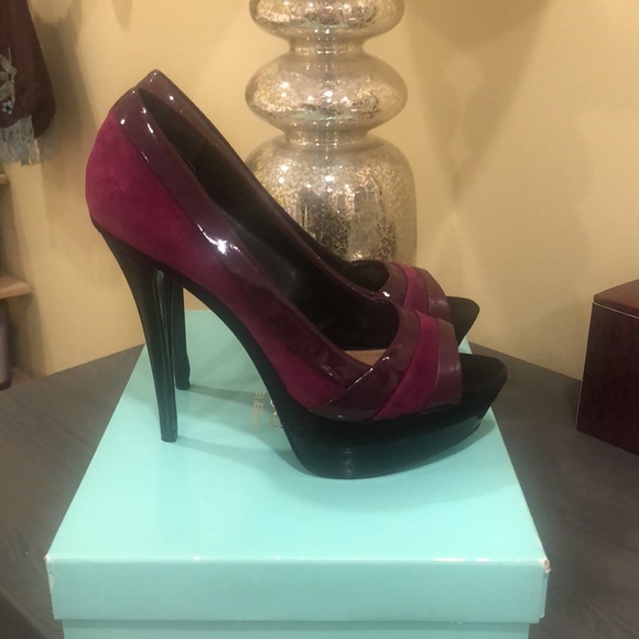 Jessica Simpson - Picture 2 of 4